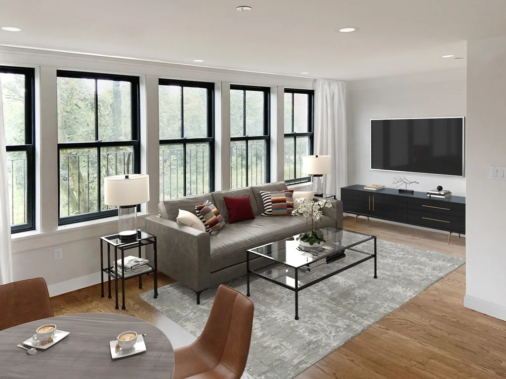 1 bed, 1 bath apartment for rent at 211 W Springfield Unit 4, South End — photo 2 of 4