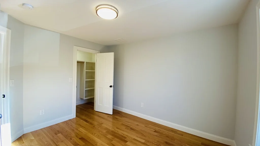 4 bed, 3 bath apartment for rent at 211 West St Unit 211, Needham — photo 4 of 11