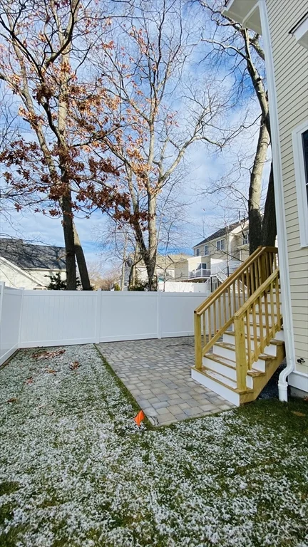 4 bed, 3 bath apartment for rent at 211 West St Unit 211, Needham — photo 11 of 11