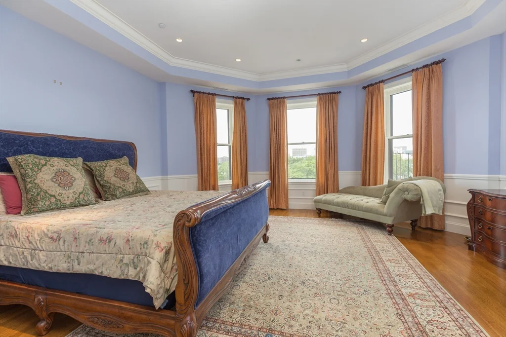2 bed, 2 bath apartment for rent at 212 Beacon St Unit 2, Back Bay — photo 13 of 24