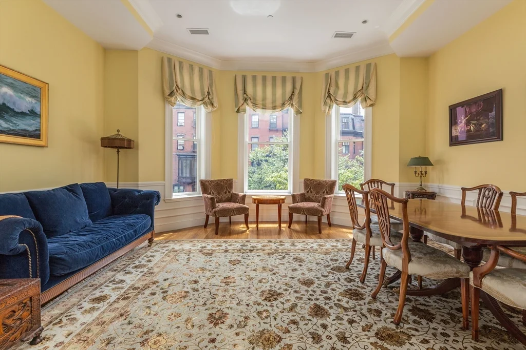 2 bed, 2 bath apartment for rent at 212 Beacon St Unit 2, Back Bay — photo 9 of 24