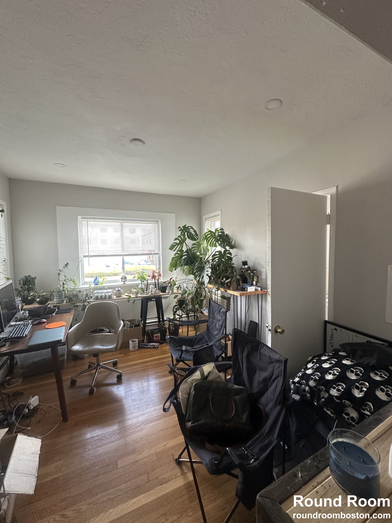 5 bed, 2 bath apartment for rent at 212 California St Unit 1, Nonantum — photo 20 of 21