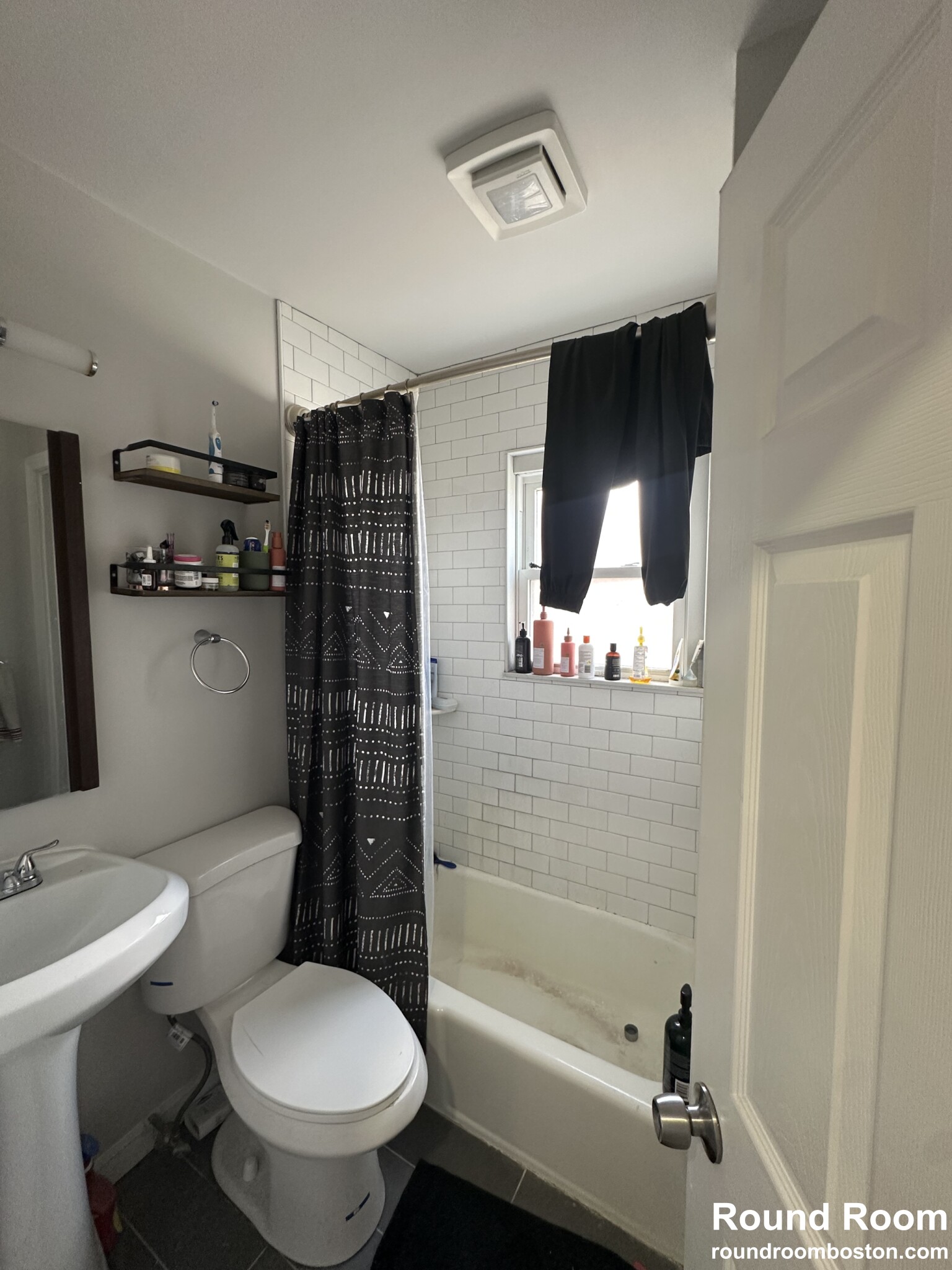 5 bed, 2 bath apartment for rent at 212 California St Unit 1, Nonantum — photo 13 of 21