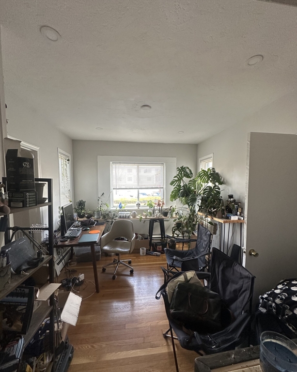 5 bed, 2 bath apartment for rent at 212 California St Unit n/a, Newton — photo 2 of 10