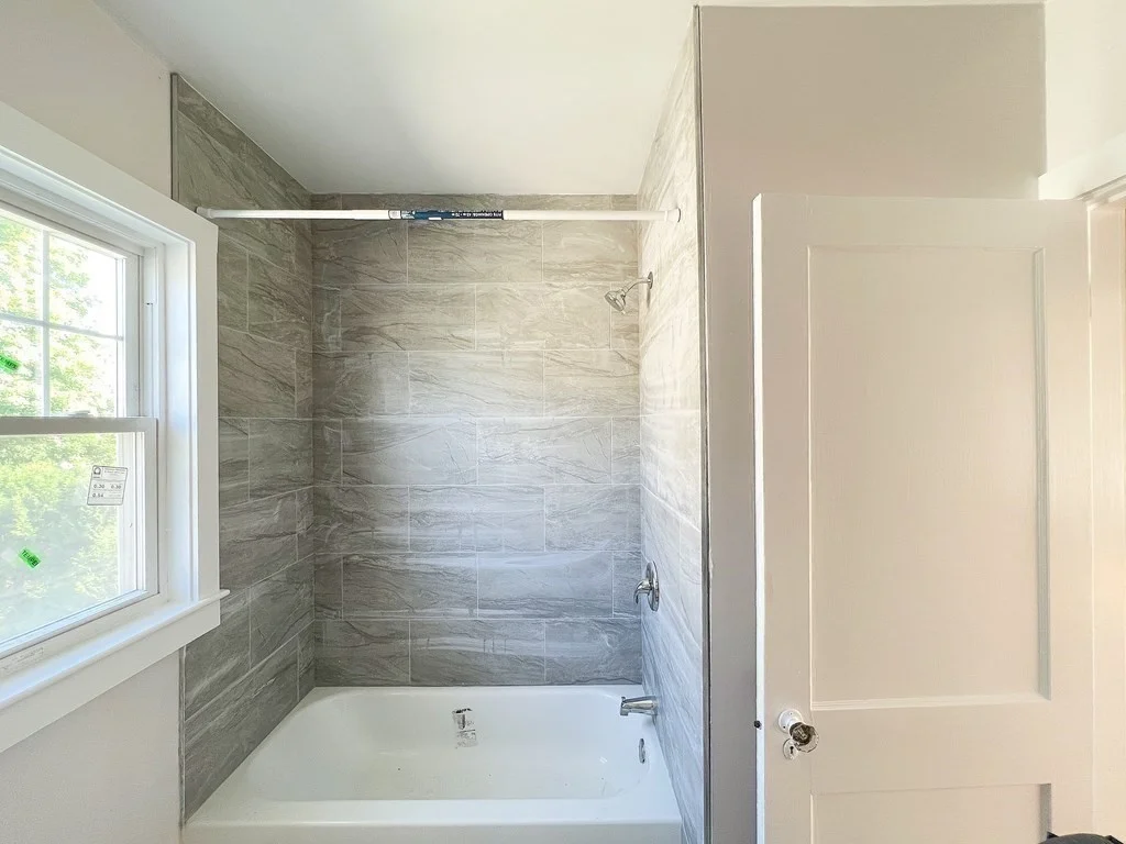 3 bed, 1 bath apartment for rent at 212 Derby Unit 212, West Newton — photo 3 of 10