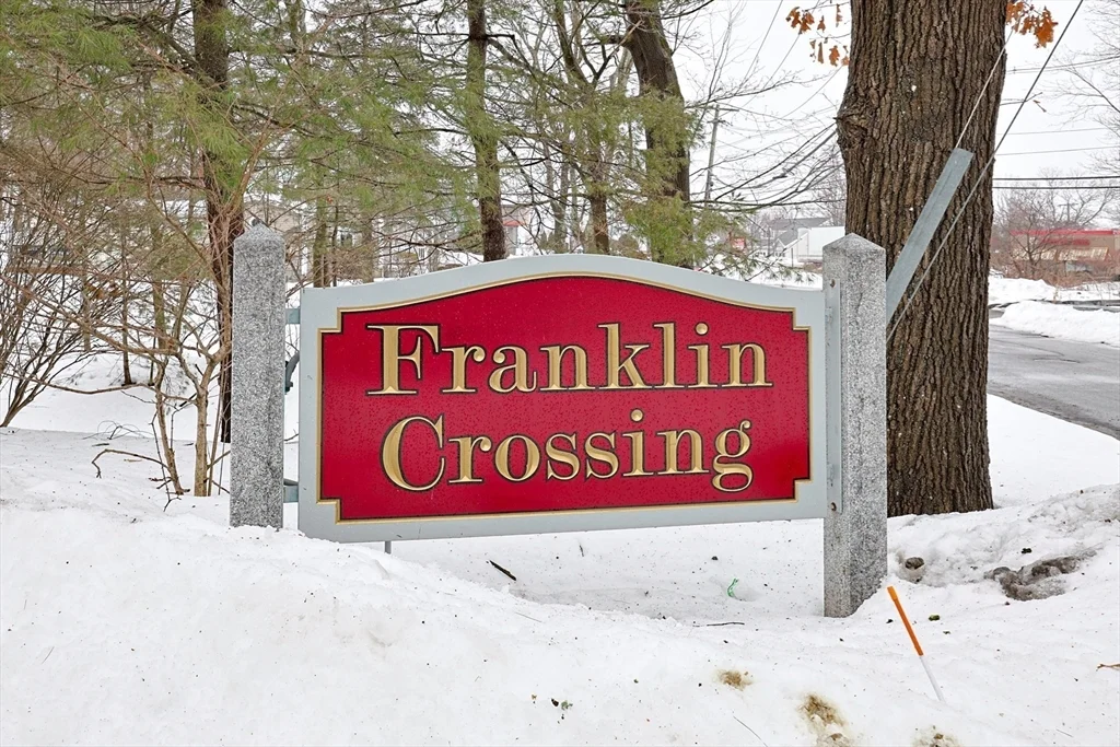 1 bed, 1 bath apartment for rent at 212 Franklin Crossing Rd Unit 12, Franklin — photo 10 of 11