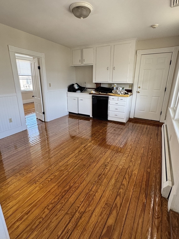 2 bed, 1 bath apartment for rent at 212 Hamilton St Unit 2, Southbridge — photo 5 of 8