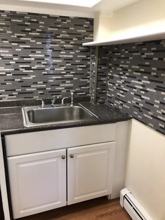 2 bed, 1 bath apartment for rent at 212 Lexington St Unit 2, East Boston — photo 6 of 10