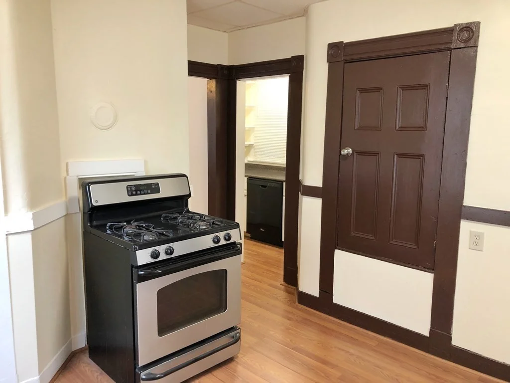 2 bed, 1 bath apartment for rent at 212 Lexington St Unit 2, East Boston — photo 3 of 10