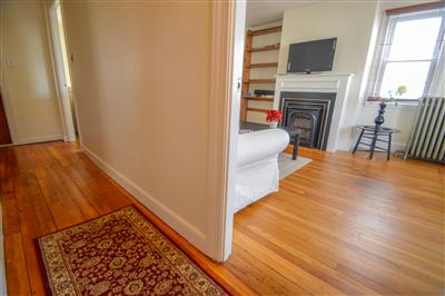 7 bed, 2 bath apartment for rent at 212 Norfolk St Unit 1, The Port — photo 9 of 21