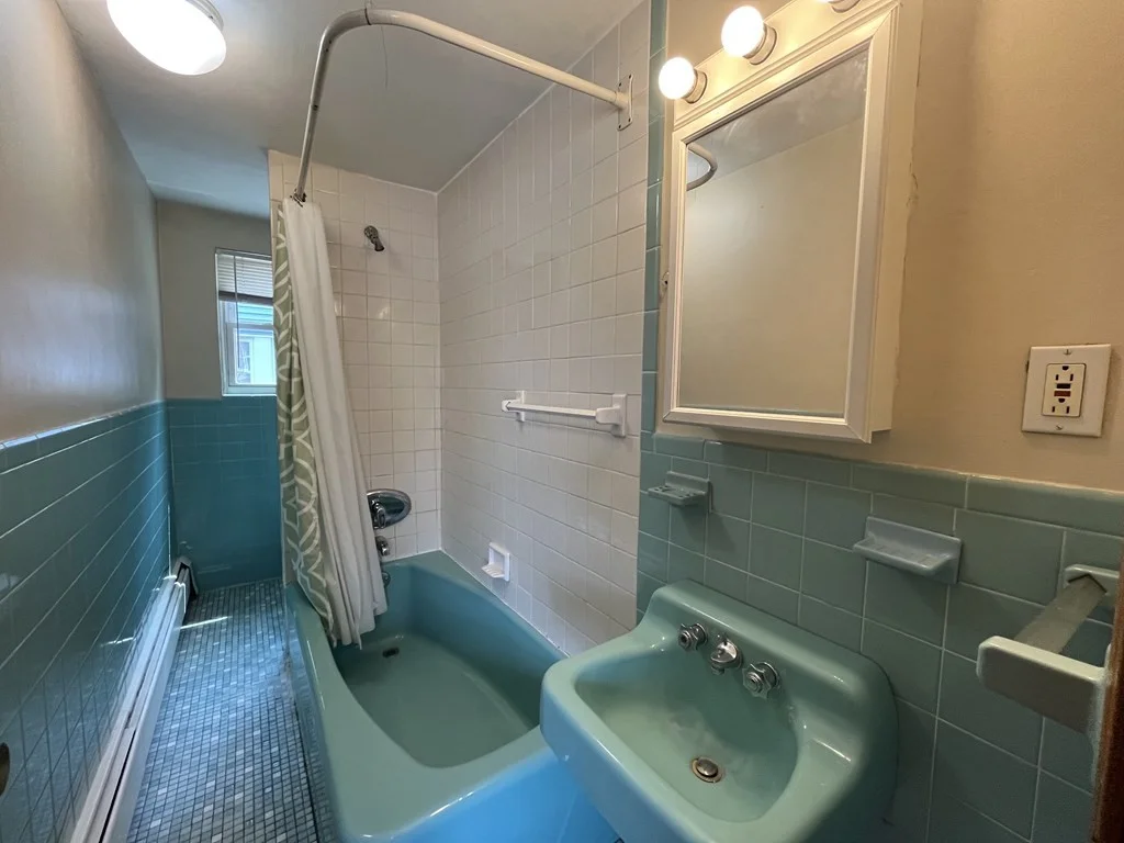 Studio bed, 1 bath apartment for rent at 212 School St Unit A, Waltham — photo 6 of 8