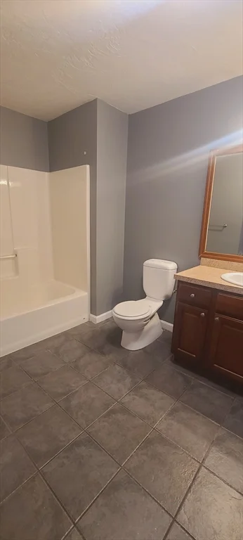 2 bed, 2 bath apartment for rent at 212 Tamarack Ln Unit 212, Abington — photo 10 of 12