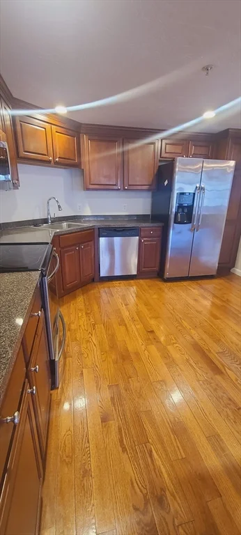2 bed, 2 bath apartment for rent at 212 Tamarack Ln Unit 212, Abington — photo 3 of 12