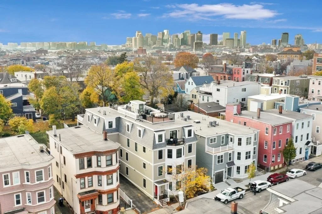 3 bed, 2 bath apartment for rent at 213 E Eagle St Unit 3, East Boston — photo 3 of 28