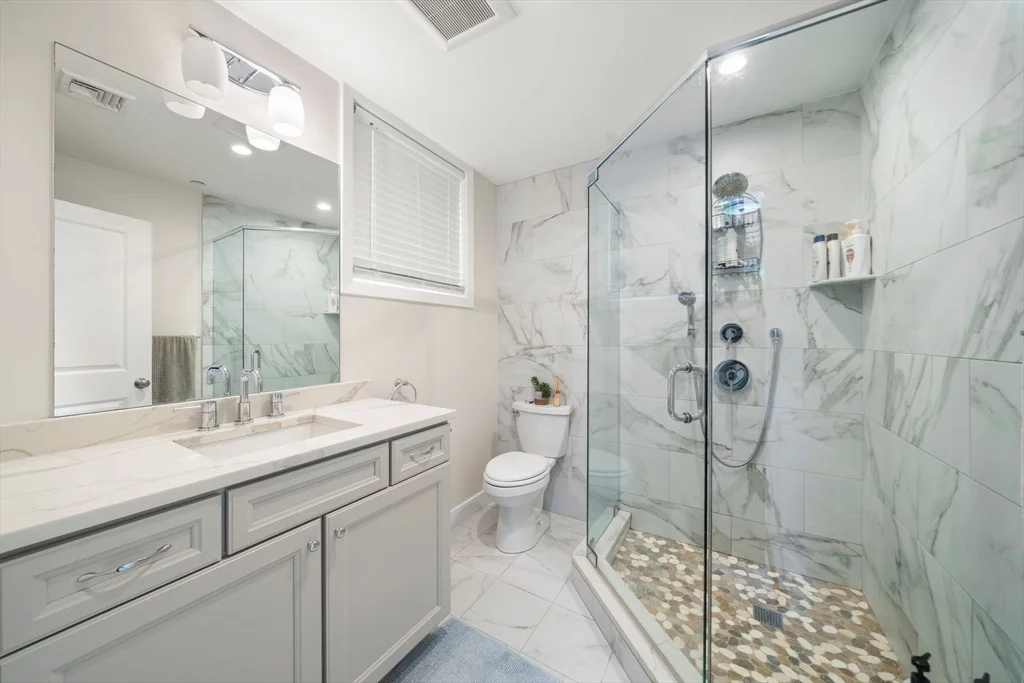 3 bed, 2 bath apartment for rent at 213 E Eagle St Unit 3, East Boston — photo 18 of 28