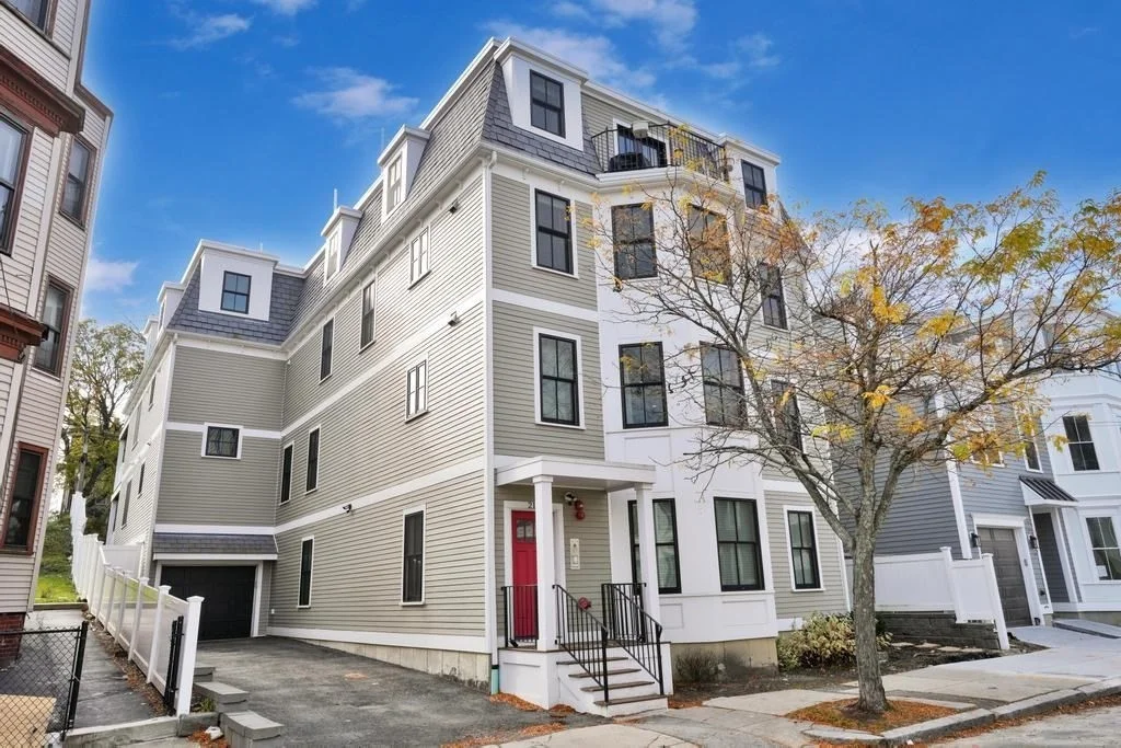3 bed, 2 bath apartment for rent at 213 E Eagle St Unit 3, East Boston — photo 1 of 28