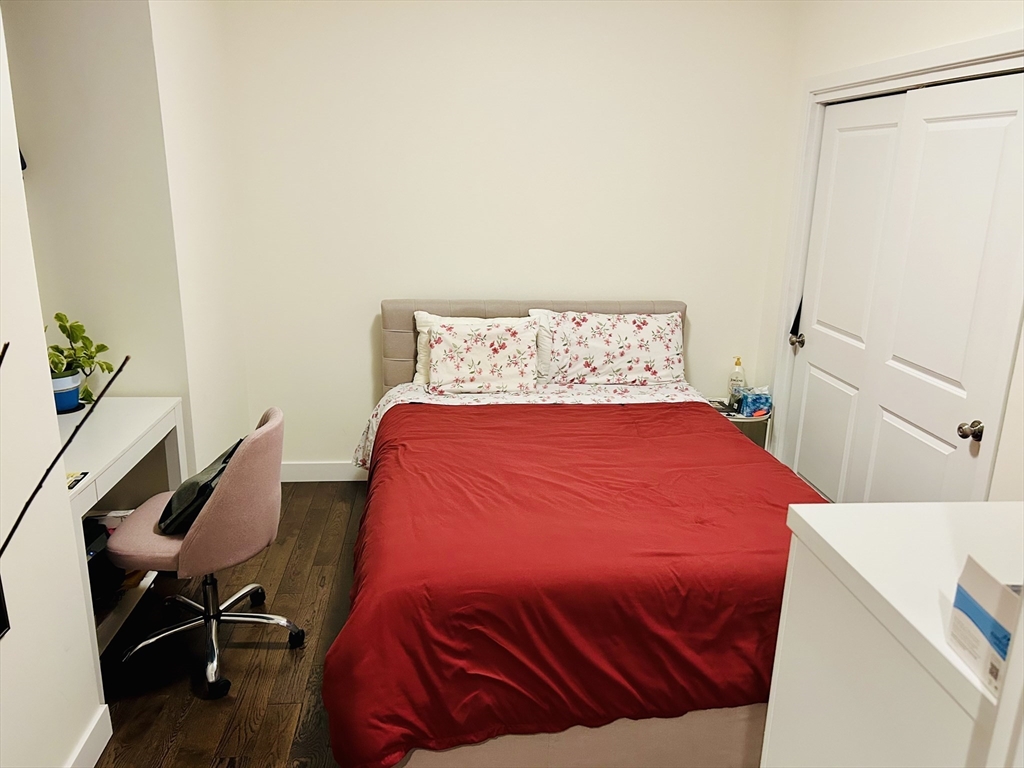 2 bed, 2 bath apartment for rent at 213 East Eagle St Unit 6, East Boston — photo 16 of 28