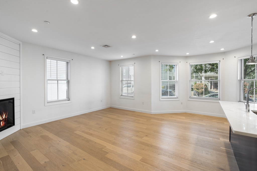 2 bed, 2 bath apartment for rent at 213 East Eagle St Unit 1, East Boston — photo 8 of 15
