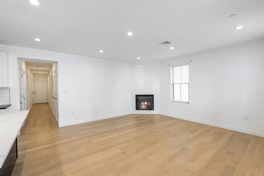 2 bed, 2 bath apartment for rent at 213 East Eagle St Unit 1, East Boston — photo 7 of 15
