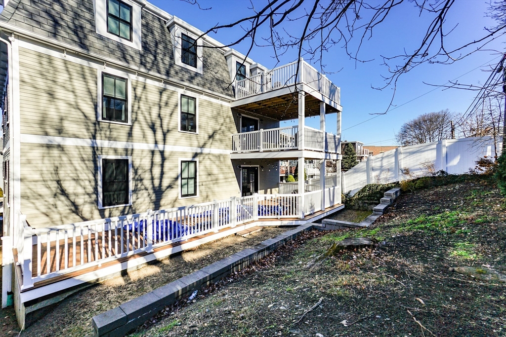 2 bed, 2 bath apartment for rent at 213 East Eagle St Unit 2, East Boston — photo 27 of 29