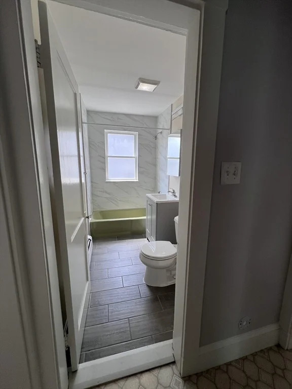 2 bed, 1 bath apartment for rent at 213 Forest St Unit 1, Medford — photo 6 of 13