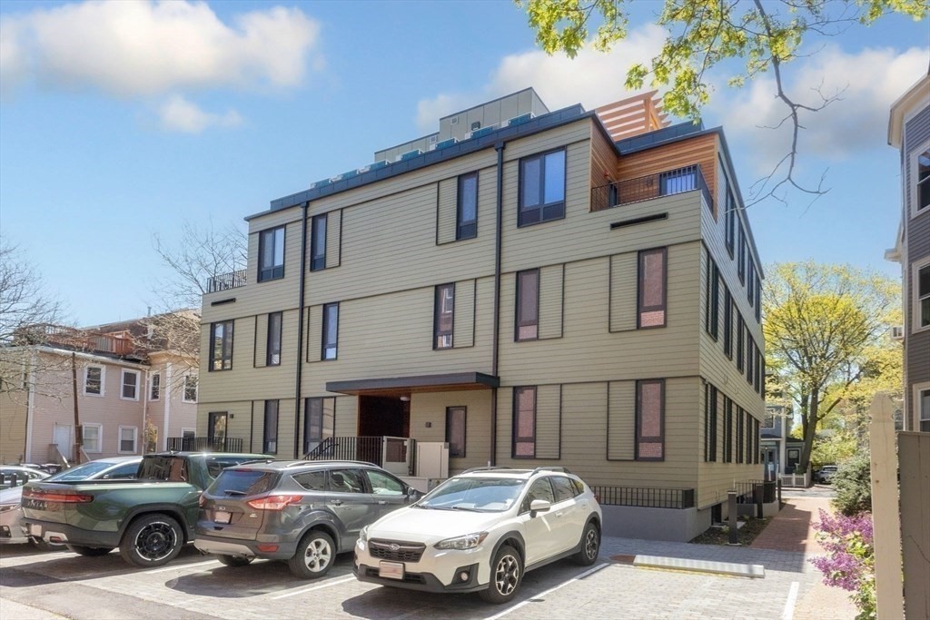 3 bed, 2 bath apartment for rent at 213 Harvard Unit 8, The Port — photo 16 of 16
