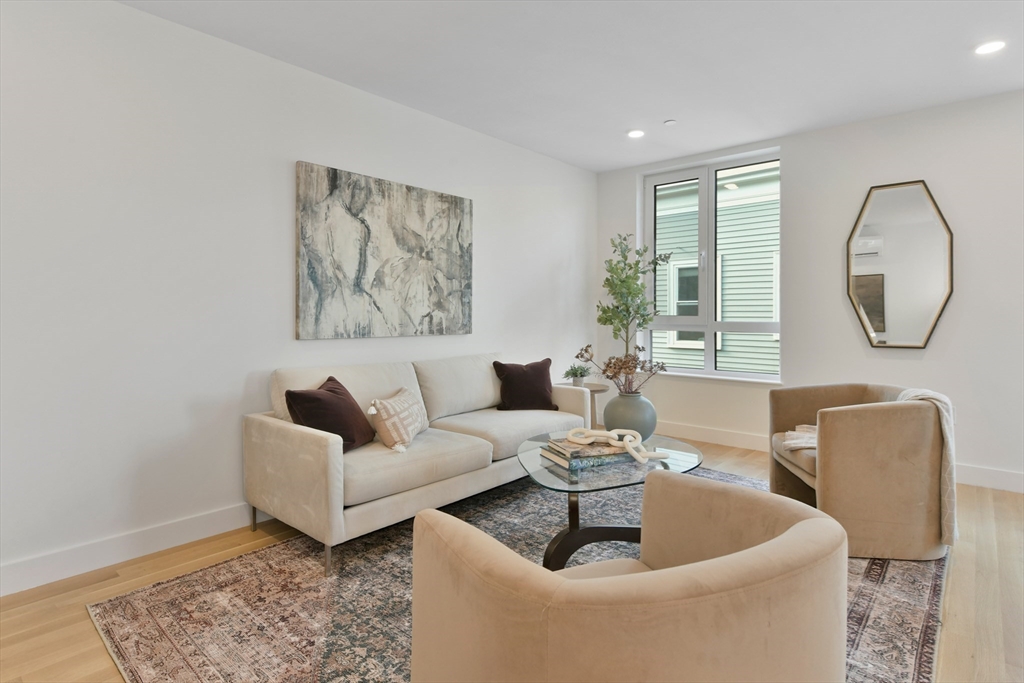 3 bed, 2 bath apartment for rent at 213 Harvard Unit 8, The Port — photo 11 of 16