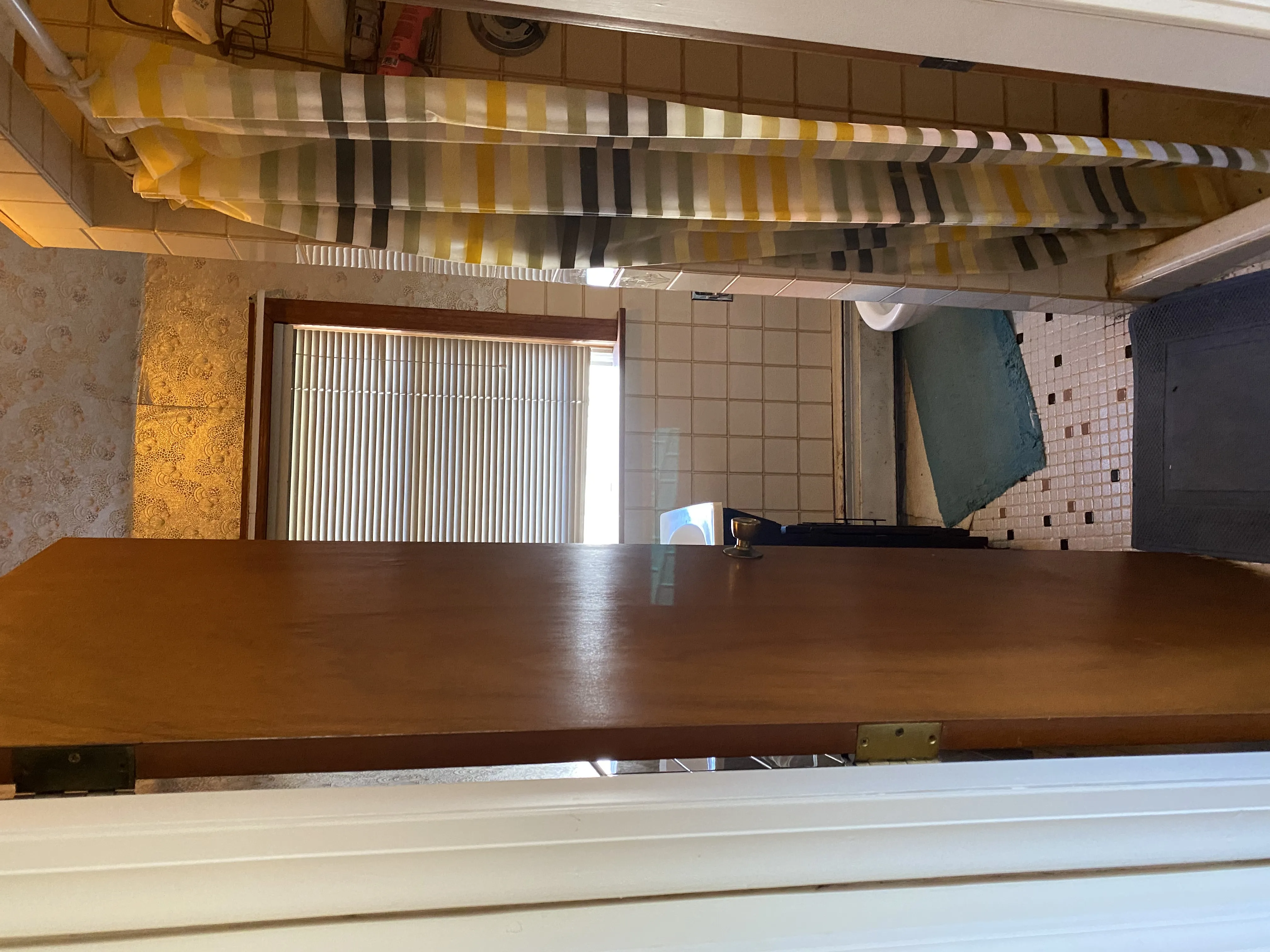 4 bed, 2.5 bath apartment for rent at 213 Holland St Unit 1, Teele Square — photo 12 of 27