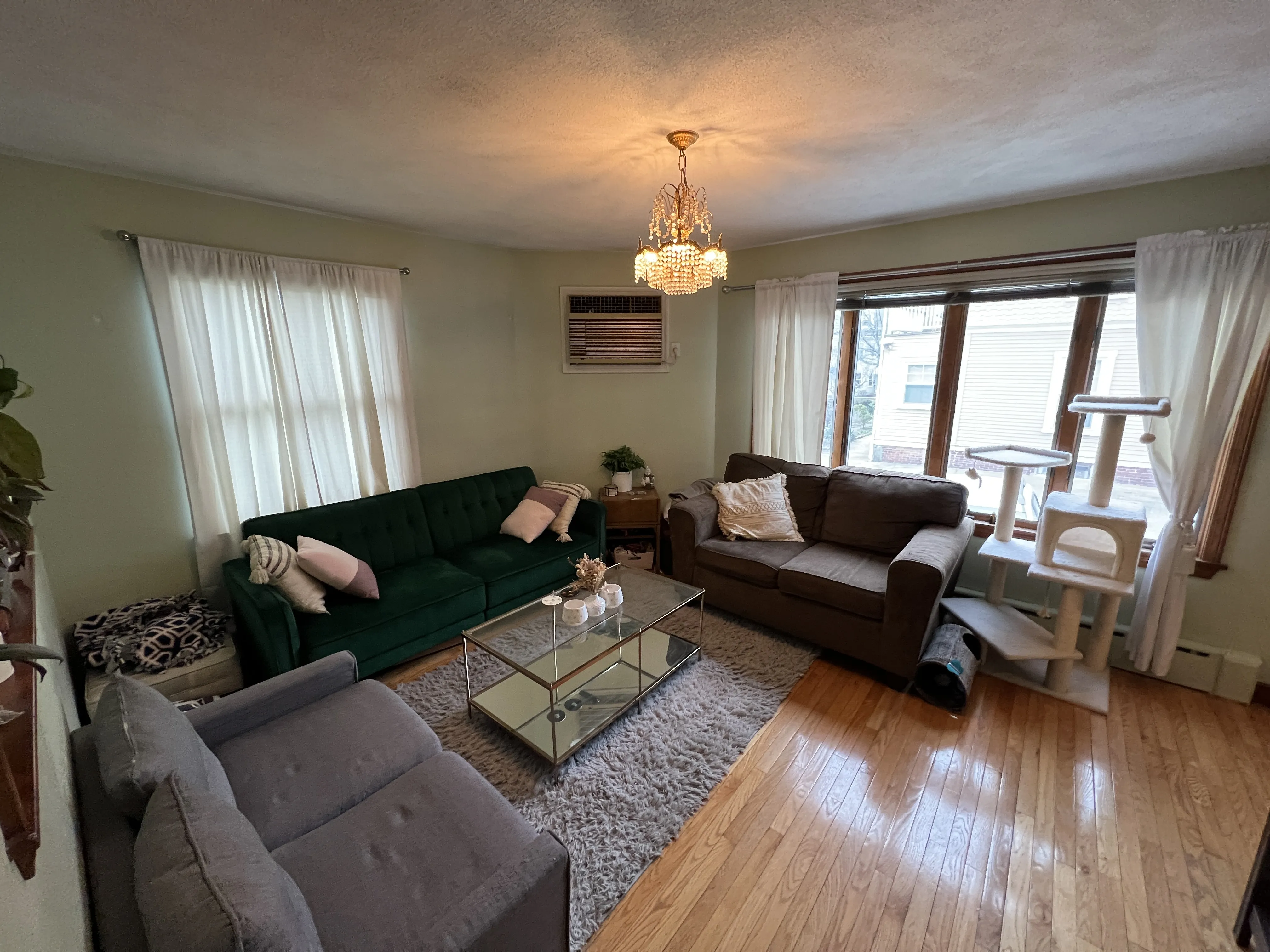 4 bed, 2.5 bath apartment for rent at 213 Holland St Unit R, Teele Square — photo 16 of 27