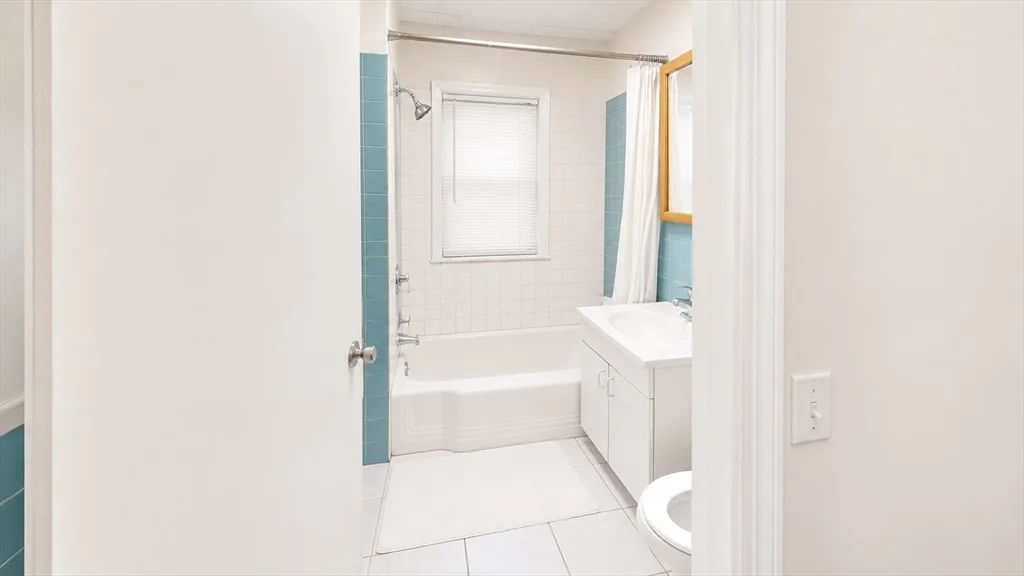 2 bed, 1 bath apartment for rent at 213 Parsons Unit 1, Brighton — photo 9 of 10
