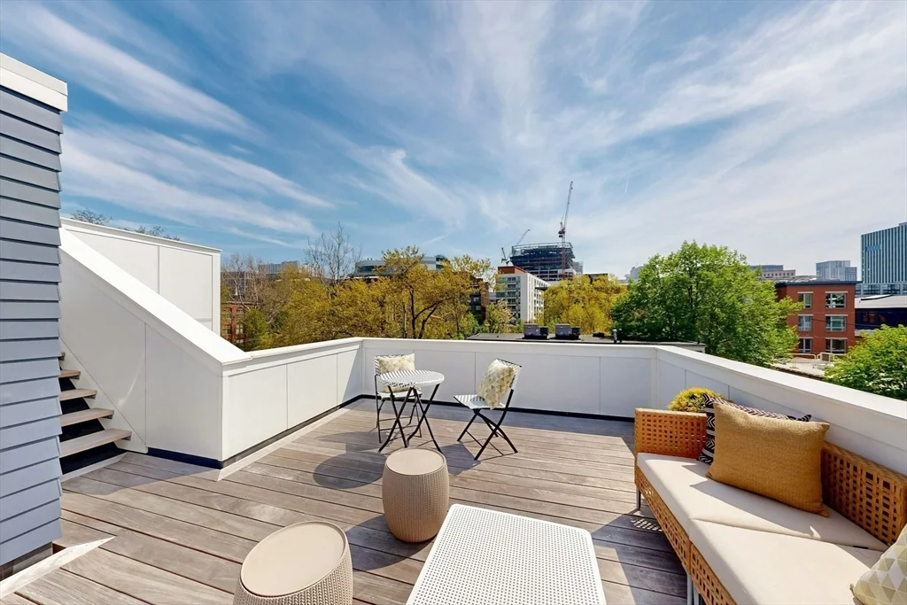 5 bed, 3 bath apartment for rent at 213 Third St, East Cambridge — photo 31 of 40