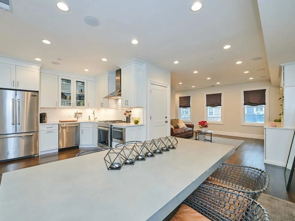 2 bed, 2 bath apartment for rent at 213 W 5th St Unit 2, South Boston — photo 1 of 18
