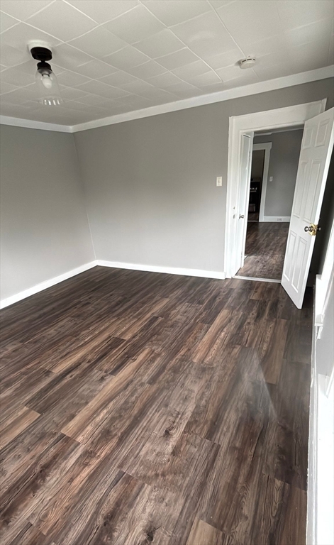 4 bed, 1 bath apartment for rent at 213 W Manchester St Unit 2, Lowell — photo 5 of 7