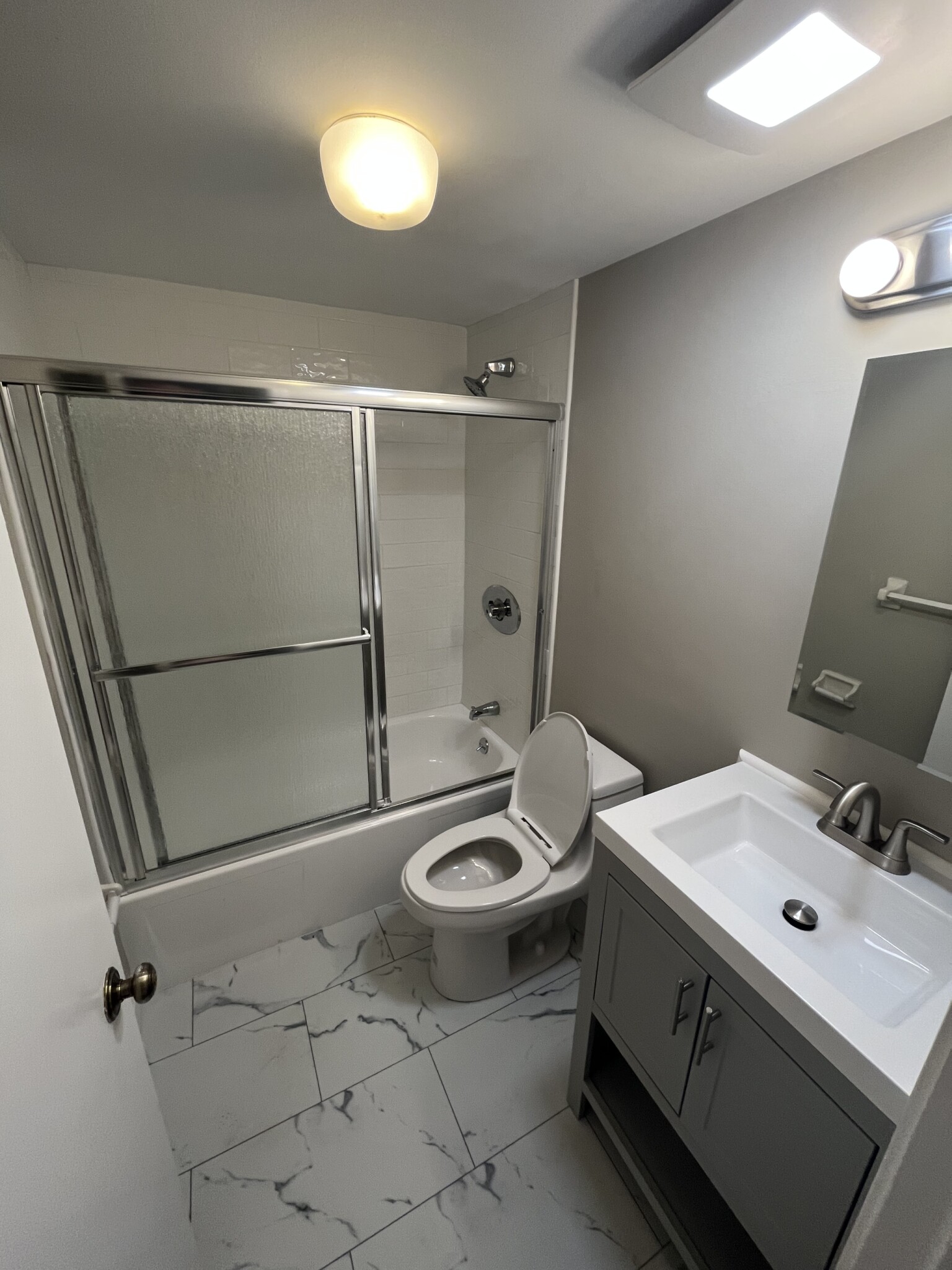 2 bed, 2 bath apartment for rent at 2130 Massachusetts Ave Unit 7A, North Cambridge — photo 15 of 17