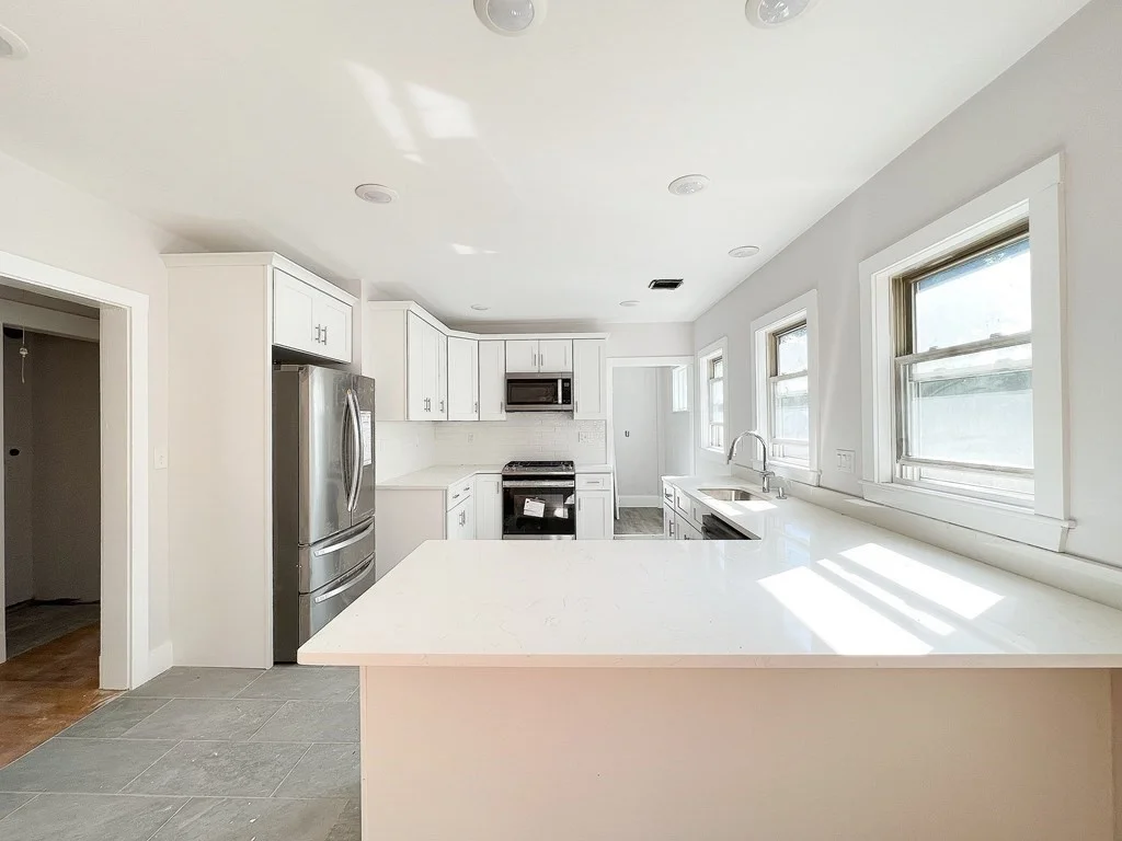 2 bed, 1 bath apartment for rent at 214 Derby St Unit 214, West Newton — photo 1 of 7