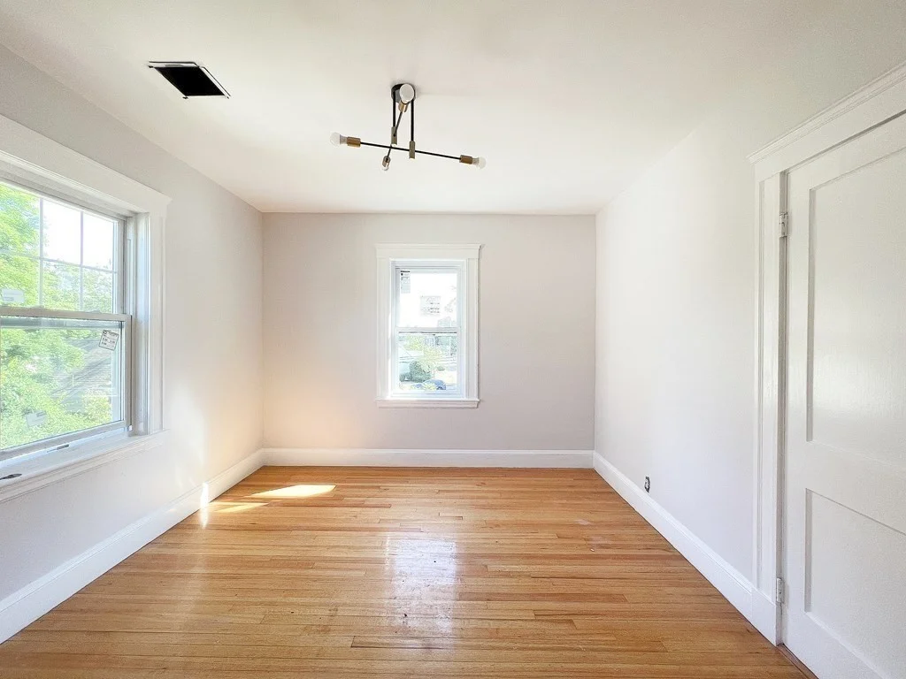 2 bed, 1 bath apartment for rent at 214 Derby St Unit 214, West Newton — photo 3 of 7