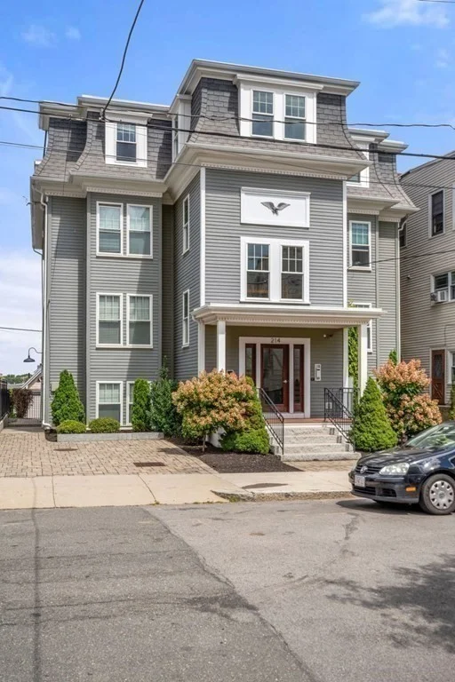 2 bed, 1 bath apartment for rent at 214 E Eagle St Unit 1, East Boston — photo 17 of 18