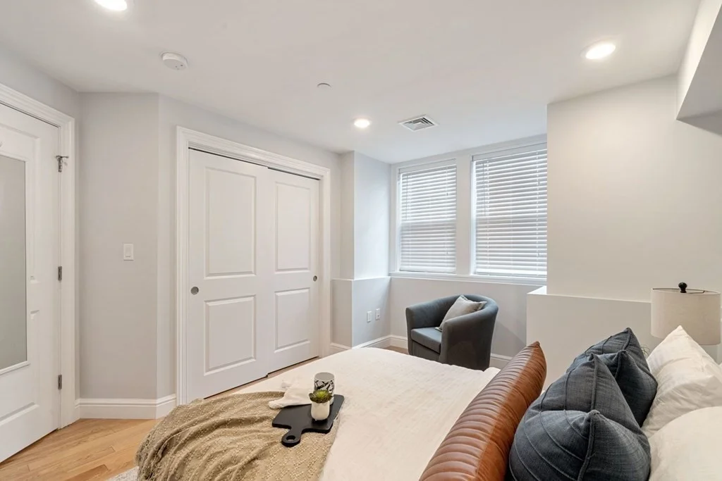 2 bed, 1 bath apartment for rent at 214 E Eagle St Unit 1, East Boston — photo 9 of 18