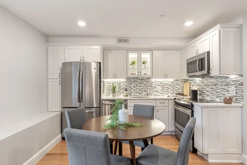 2 bed, 1 bath apartment for rent at 214 E Eagle St Unit 1, East Boston — photo 3 of 18