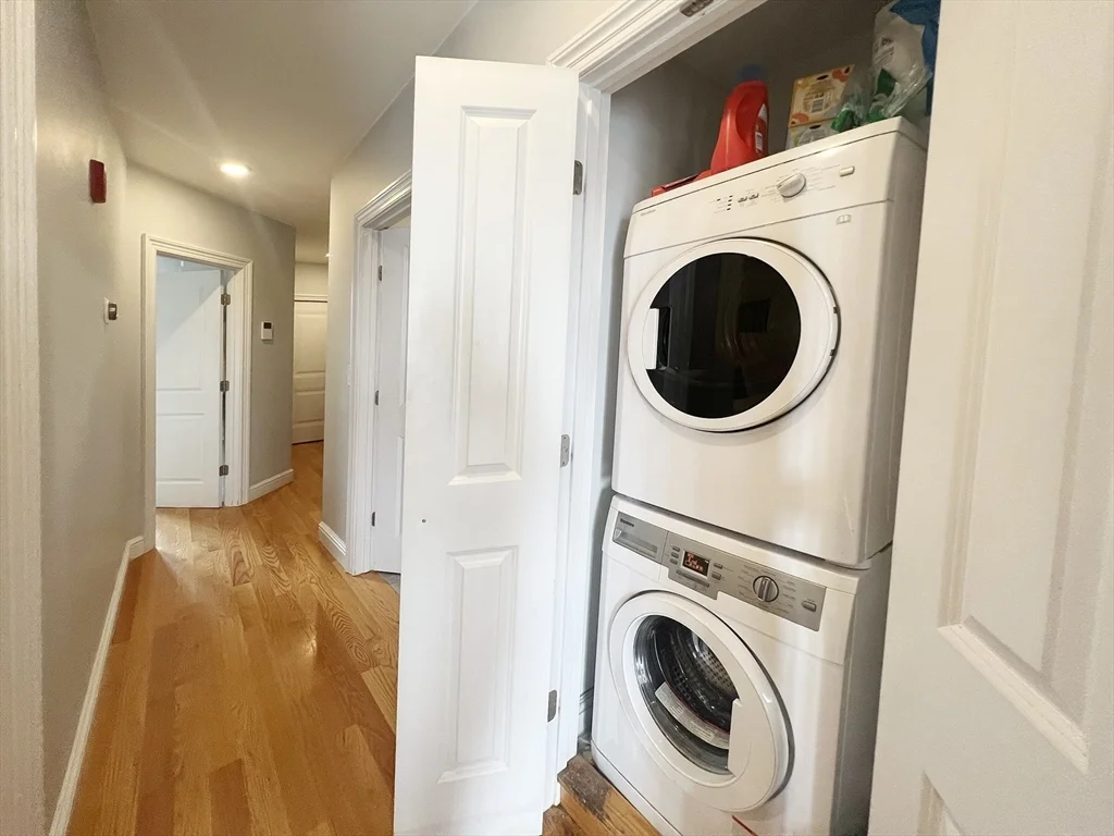 2 bed, 1 bath apartment for rent at 214 East Eagle St Unit 6, East Boston — photo 8 of 26