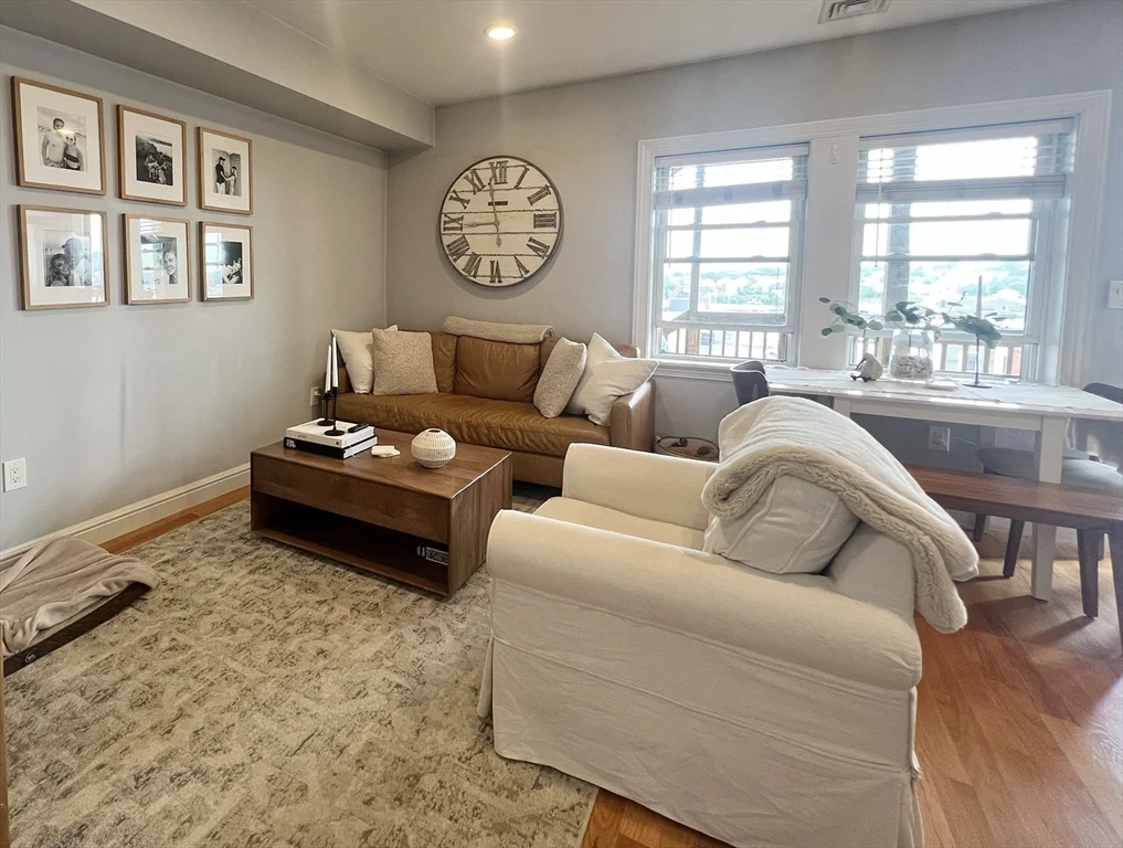 2 bed, 1 bath apartment for rent at 214 East Eagle St Unit 6, East Boston — photo 4 of 26