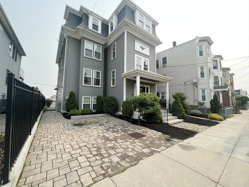 2 bed, 1 bath apartment for rent at 214 East Eagle St Unit 6, East Boston — photo 10 of 26