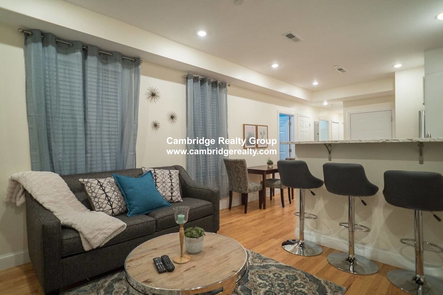 2 bed, 1.5 bath apartment for rent at 214 Green St Unit 2, Cambridgeport — photo 2 of 22