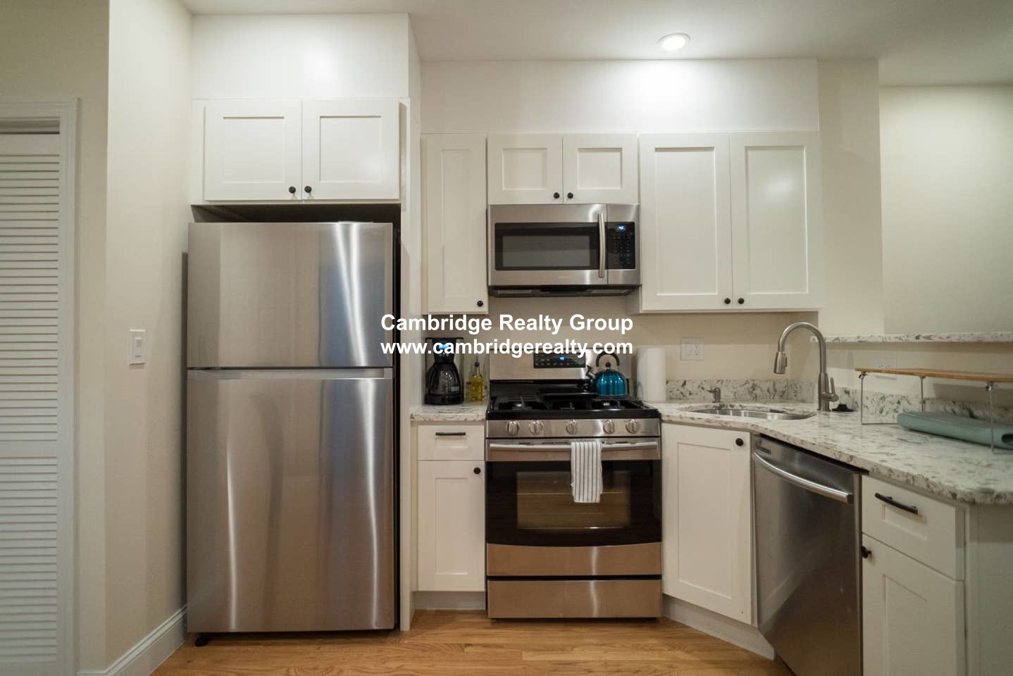 2 bed, 1.5 bath apartment for rent at 214 Green St Unit 2, Cambridgeport — photo 4 of 22