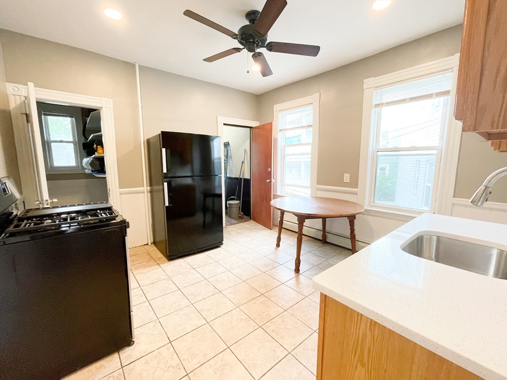3 bed, 1 bath apartment for rent at 214 Hancock St Unit 2, Dorchester — photo 7 of 19