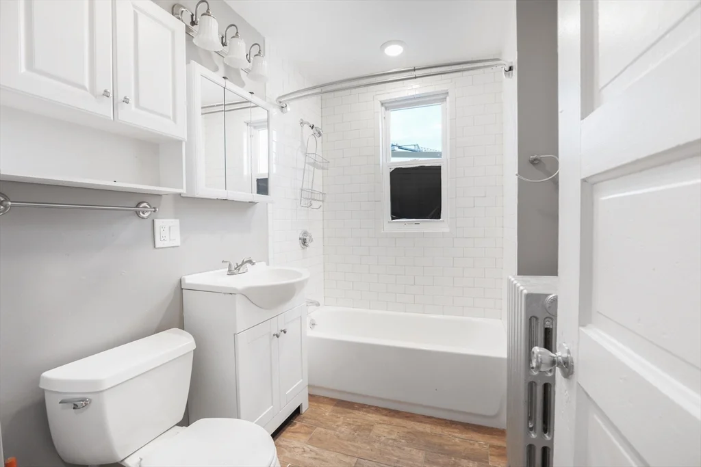 3 bed, 1 bath apartment for rent at 214 Hancock St Unit 3, Dorchester — photo 4 of 15
