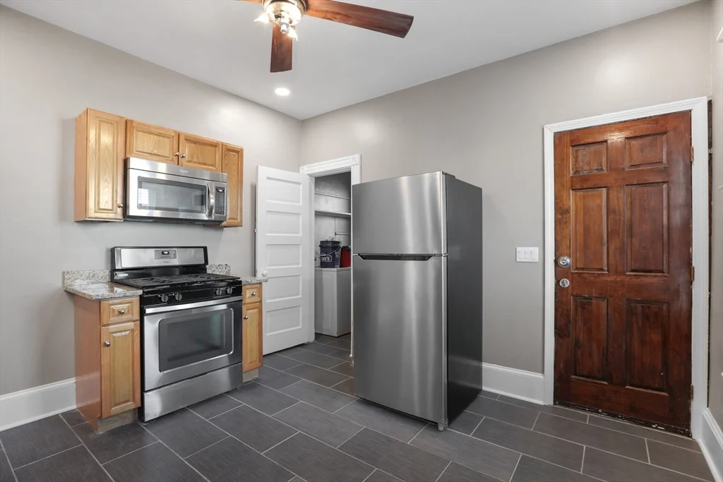 3 bed, 1 bath apartment for rent at 214 Hancock St Unit 3, Dorchester — photo 2 of 15