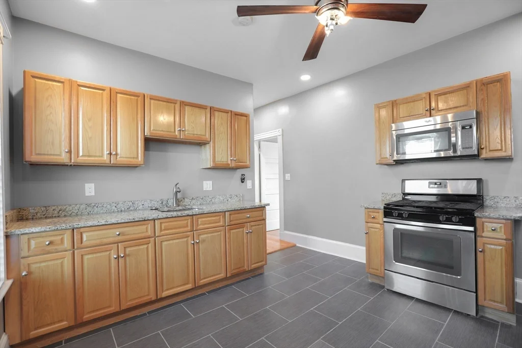 3 bed, 1 bath apartment for rent at 214 Hancock St Unit 3, Dorchester — photo 3 of 15