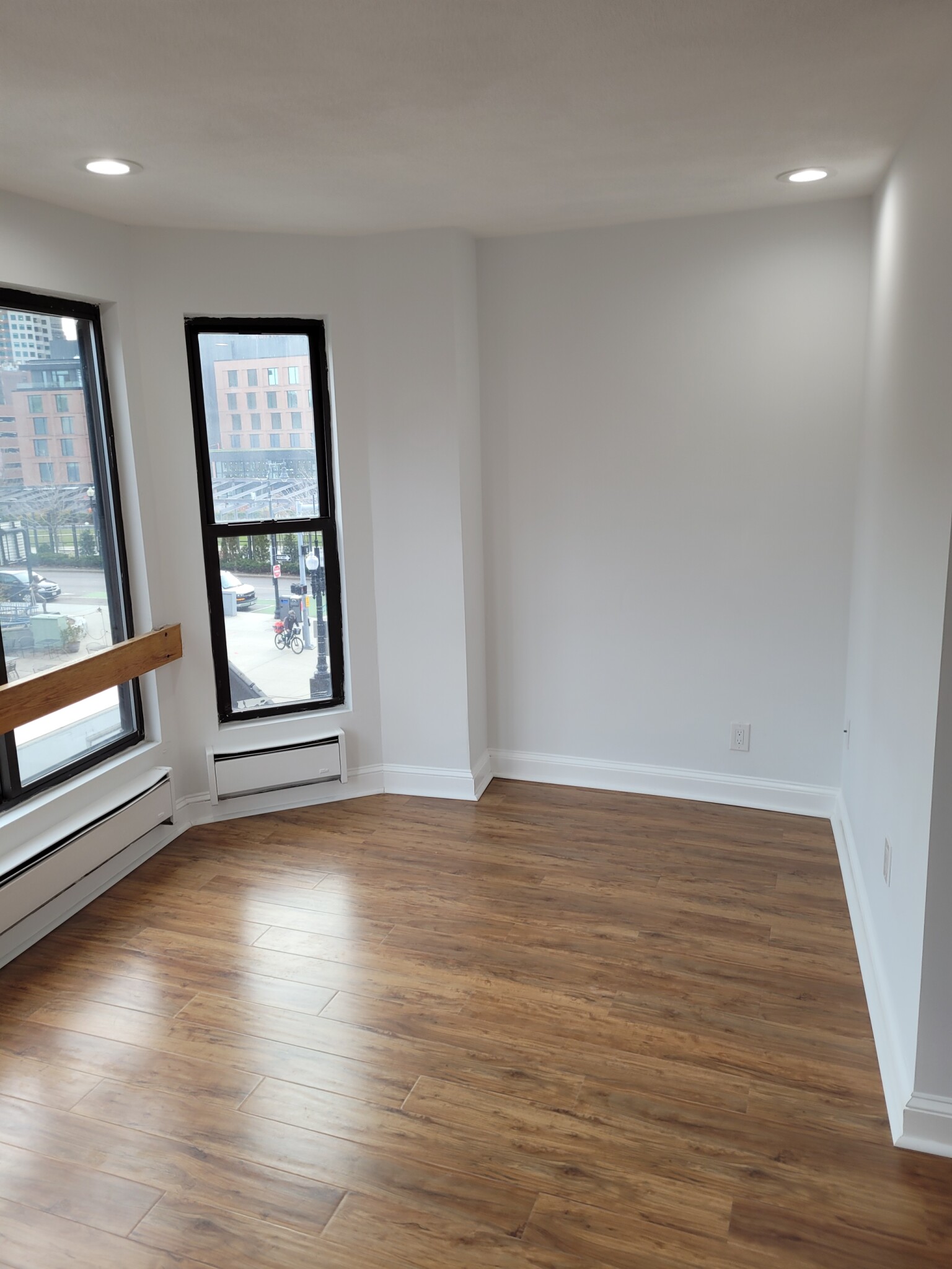 3 bed, 2 bath apartment for rent at 214 Hanover St Unit 2, North End — photo 3 of 8