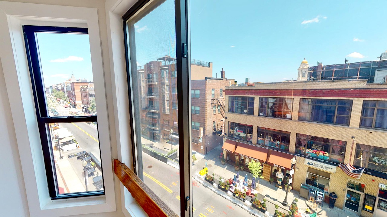 4 bed, 2 bath apartment for rent at 214 Hanover St Unit 3, North End — photo 24 of 68
